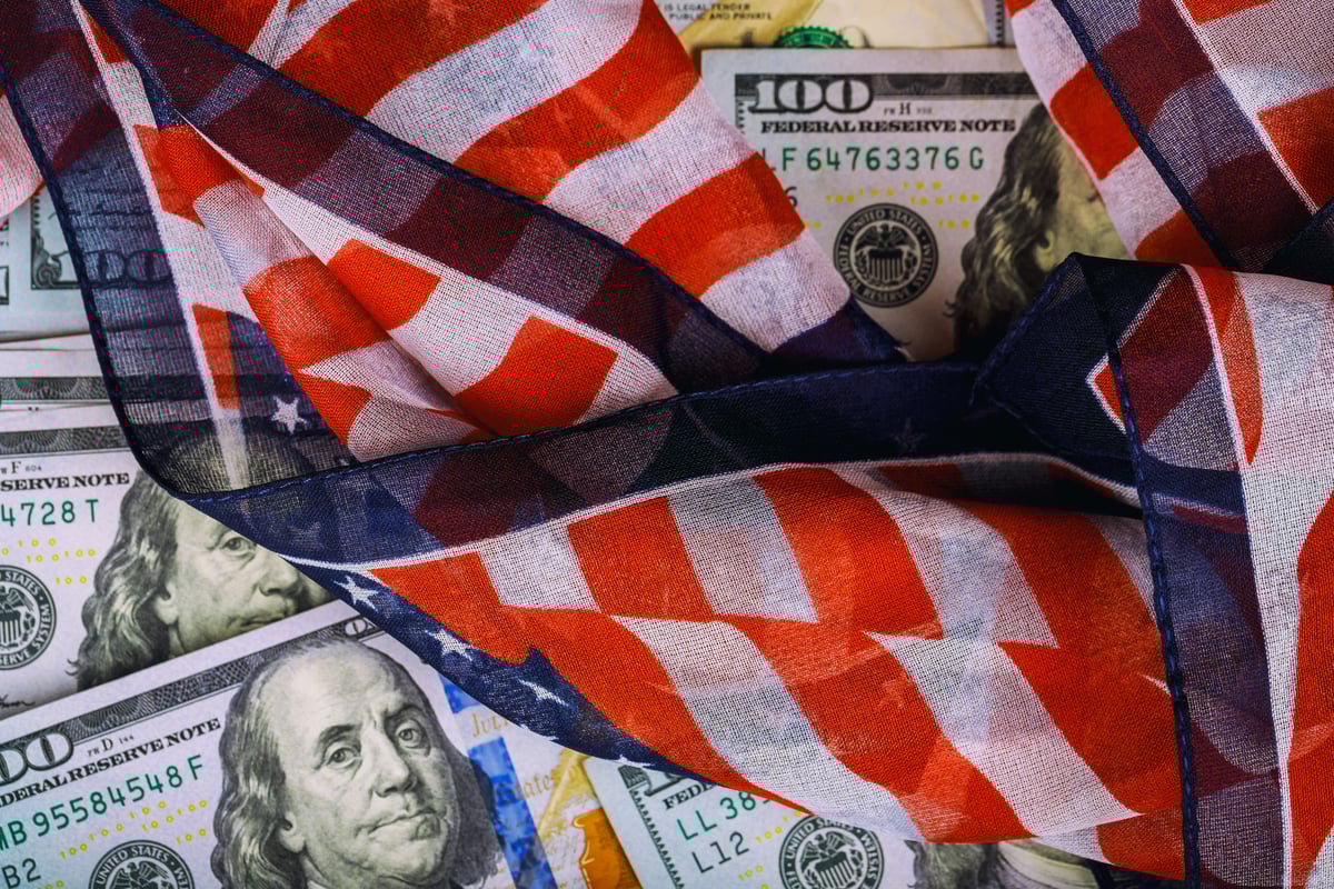 close-up-textile-currencies